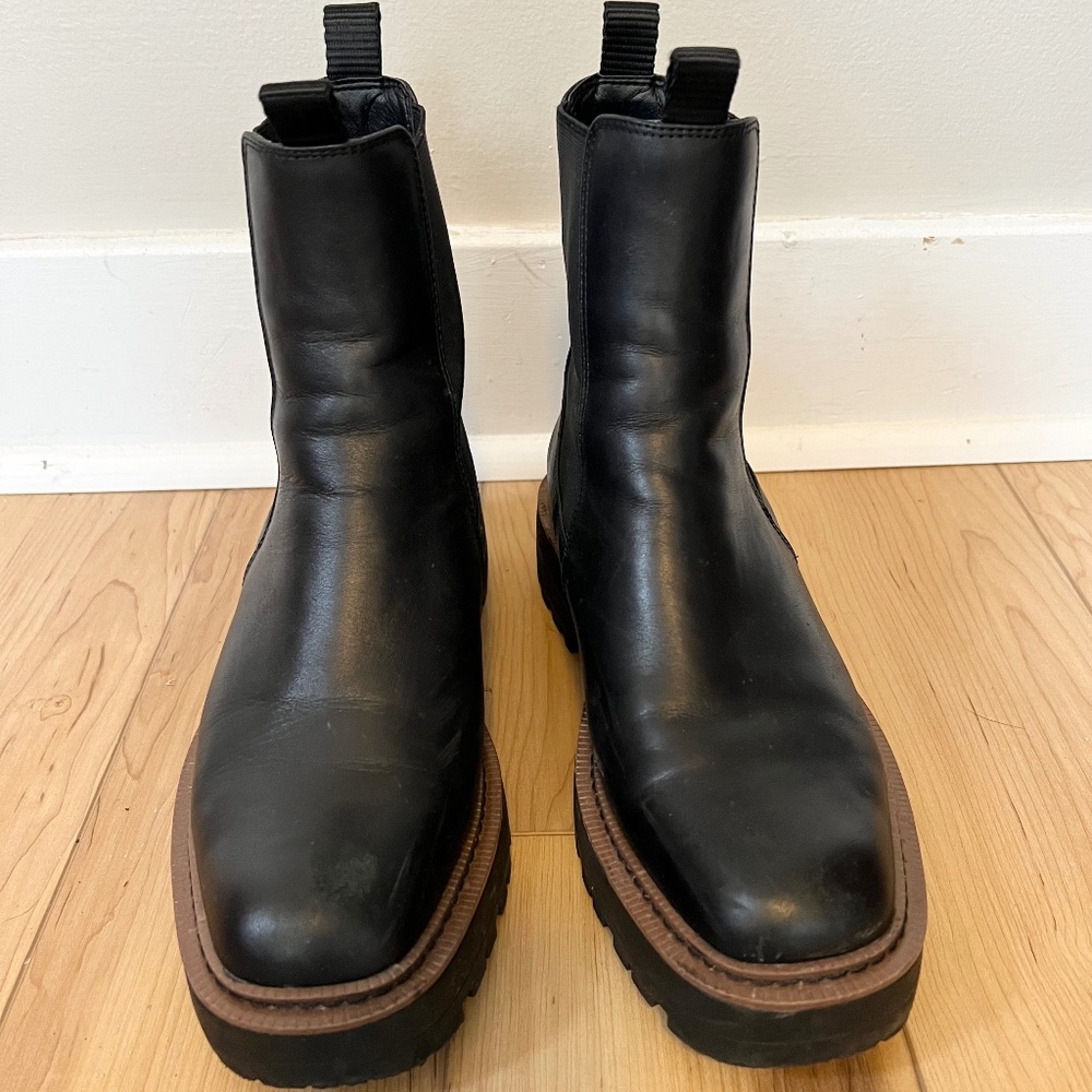 Sam Edelman Laguna Chelsea Boots size 8